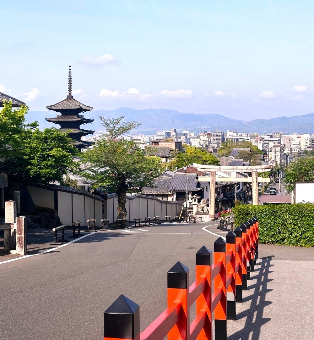 霊山護国神社①A